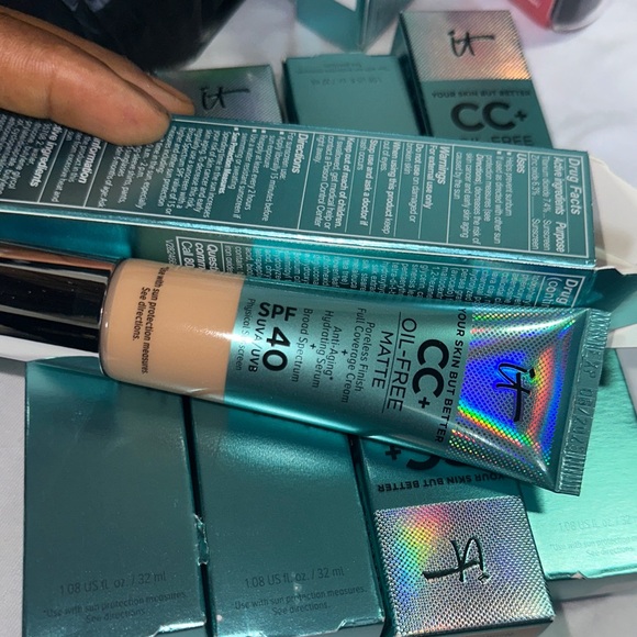 5 CC+ oil-free matter Foundation in Neutral Medium